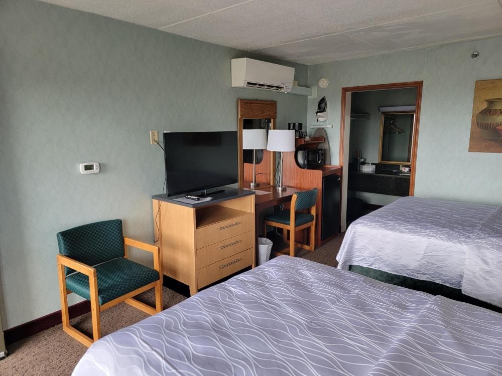 Downtown Inn Image 10
