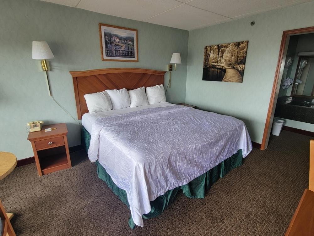 Downtown Inn Image 13