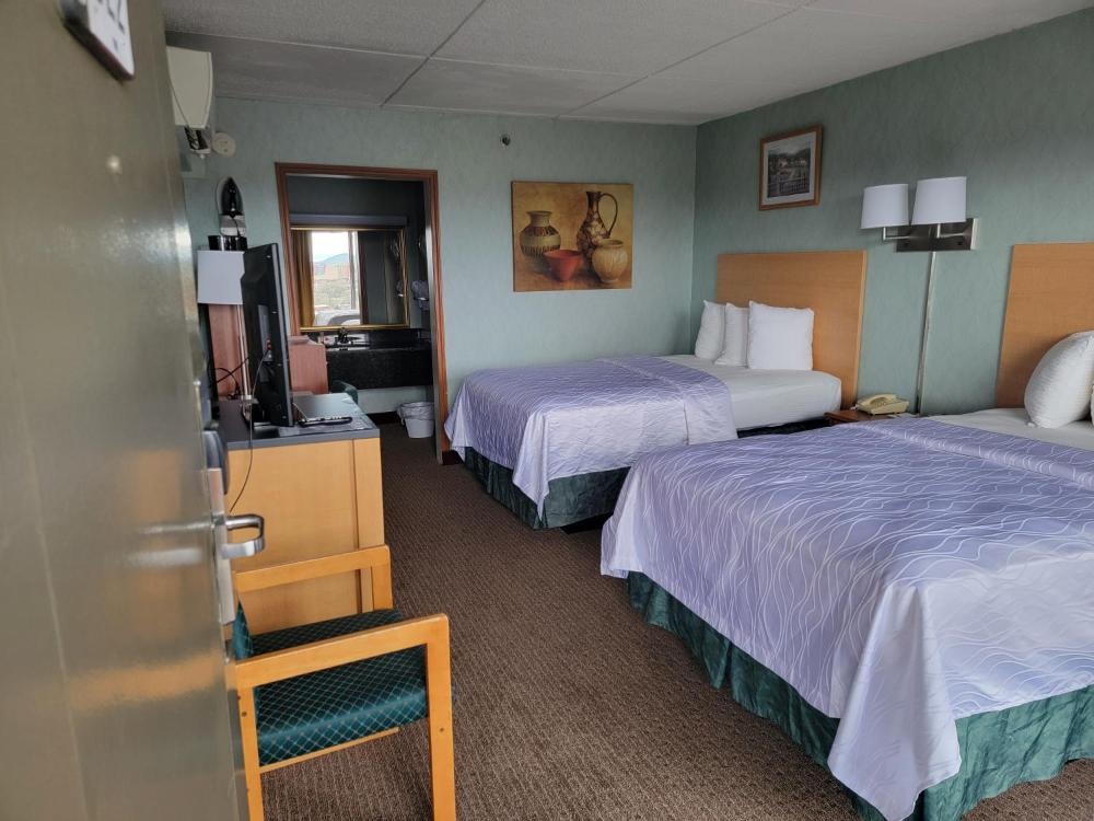 Downtown Inn Image 7